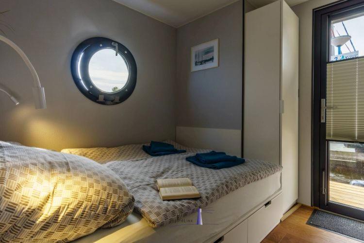 Hausboot Fjord Polaris Mit Biosauna In بارث المظهر الخارجي الصورة